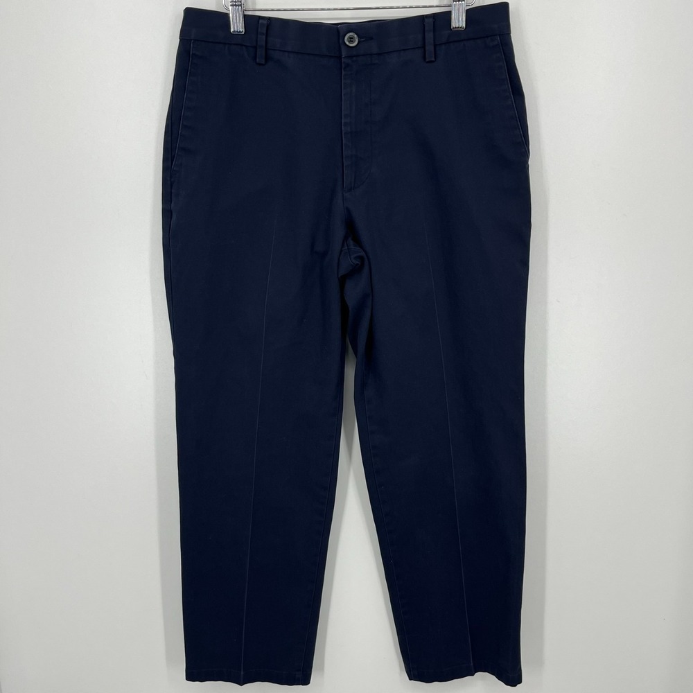 Dockers Chino Pants Men's Size 32x30 Navy Blue Classic Fit Solid Cotton‎